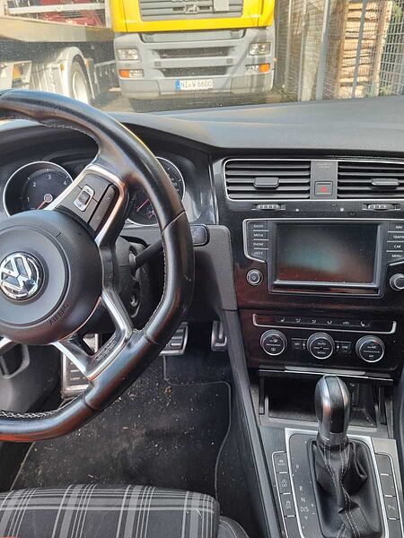 Volkswagen Golf VII Lim. GTD BMT